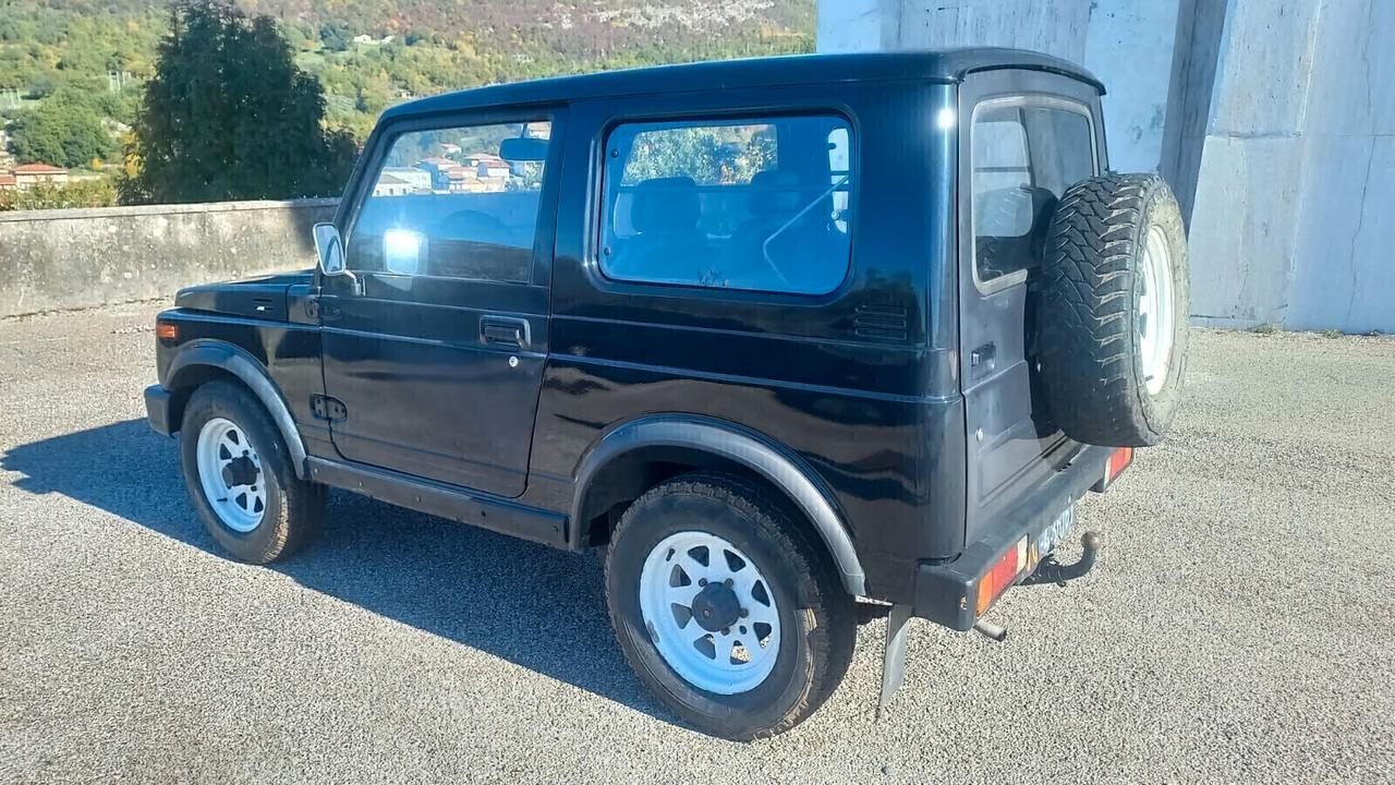 Suzuki SJ 410 Epoca