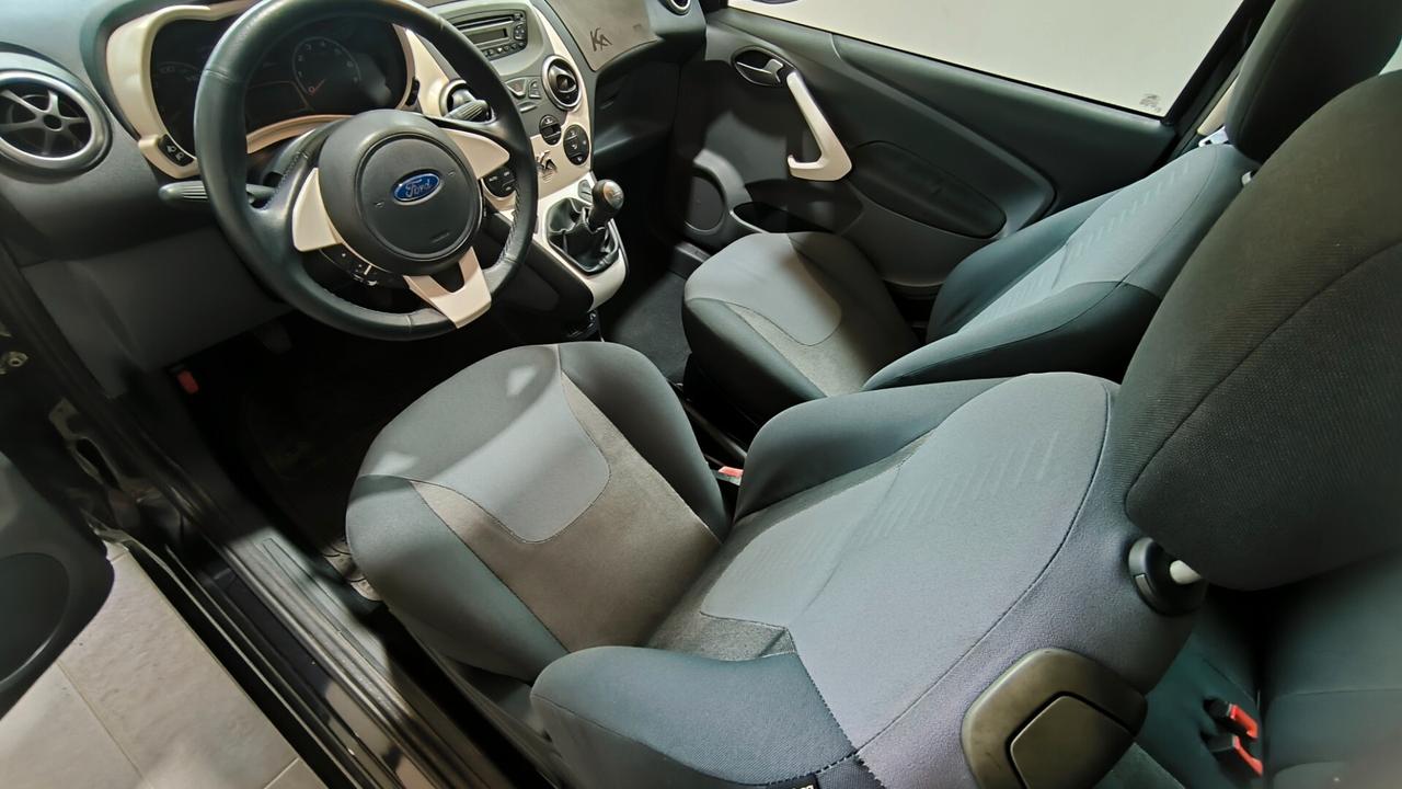 Ford Ka 1.2 8V 69CV Titanium ok neopatentati