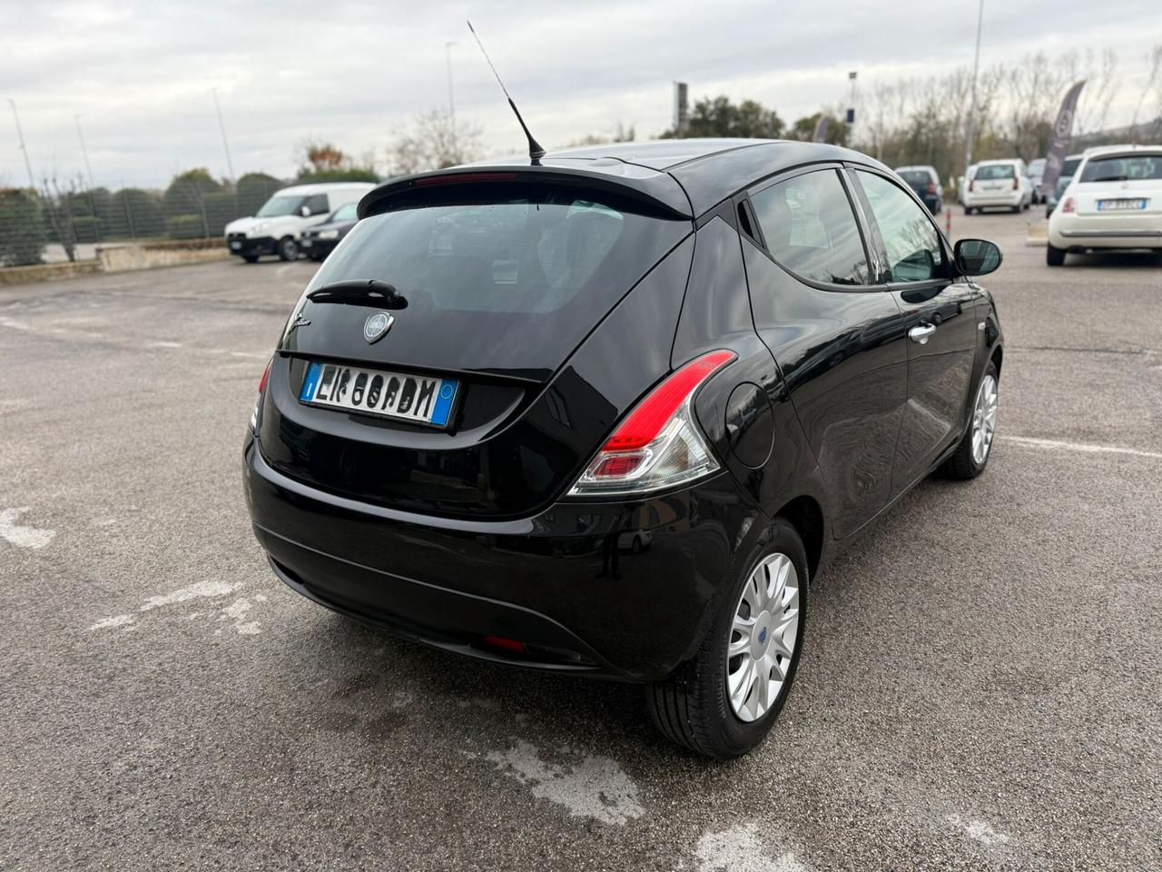 LANCIA YPSILON 1.3 D 2012 12 MESI DI GARANZIA