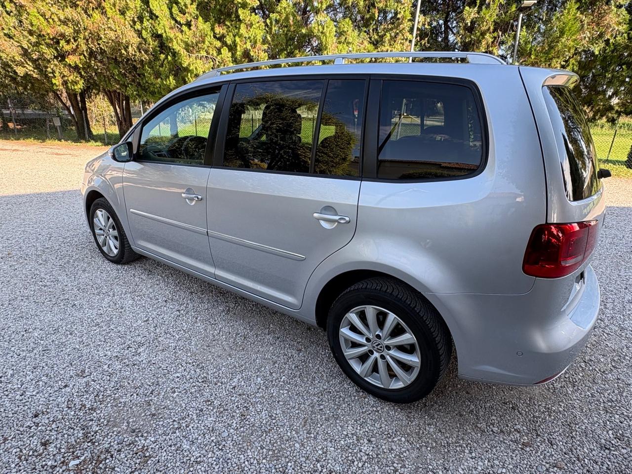 Volkswagen Touran 2.0 TDI 140 CV DSG Highline