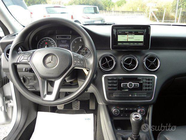 Mercedes-benz A 180 CDI, AVANTGARDE, AUTOMATICA, PELLE, CLIMA, CERCHI, NAVI, CRUISE, MULTIFUNZIONE, GARANTITA