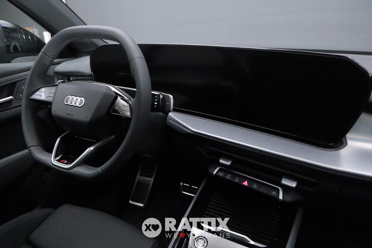 Audi Q3 1.5 tfsi mhev 150CV S line edition s-tronic + Pacchetto Tech Plus, tetto panoramico & gancio