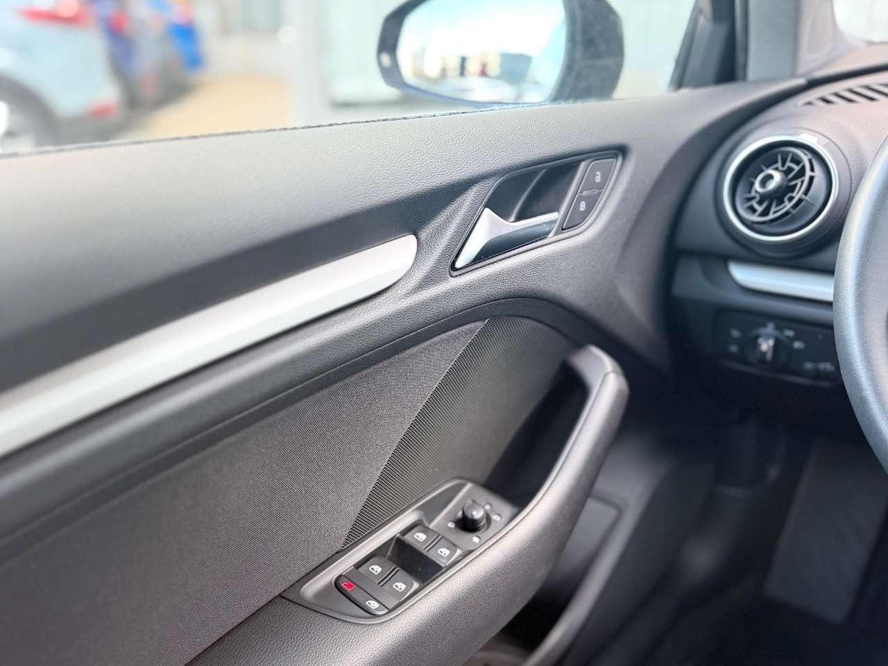 Audi A3 30 1.6 TDI Business 116cv E6 - 2019