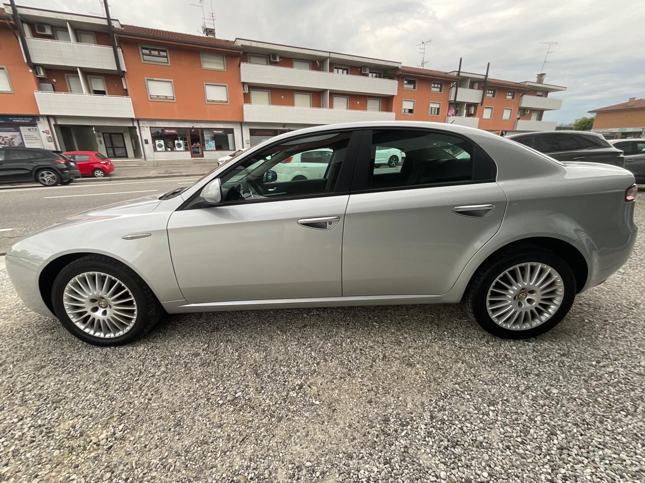 Alfa Romeo 159 2.4 JTDm 20V Progression