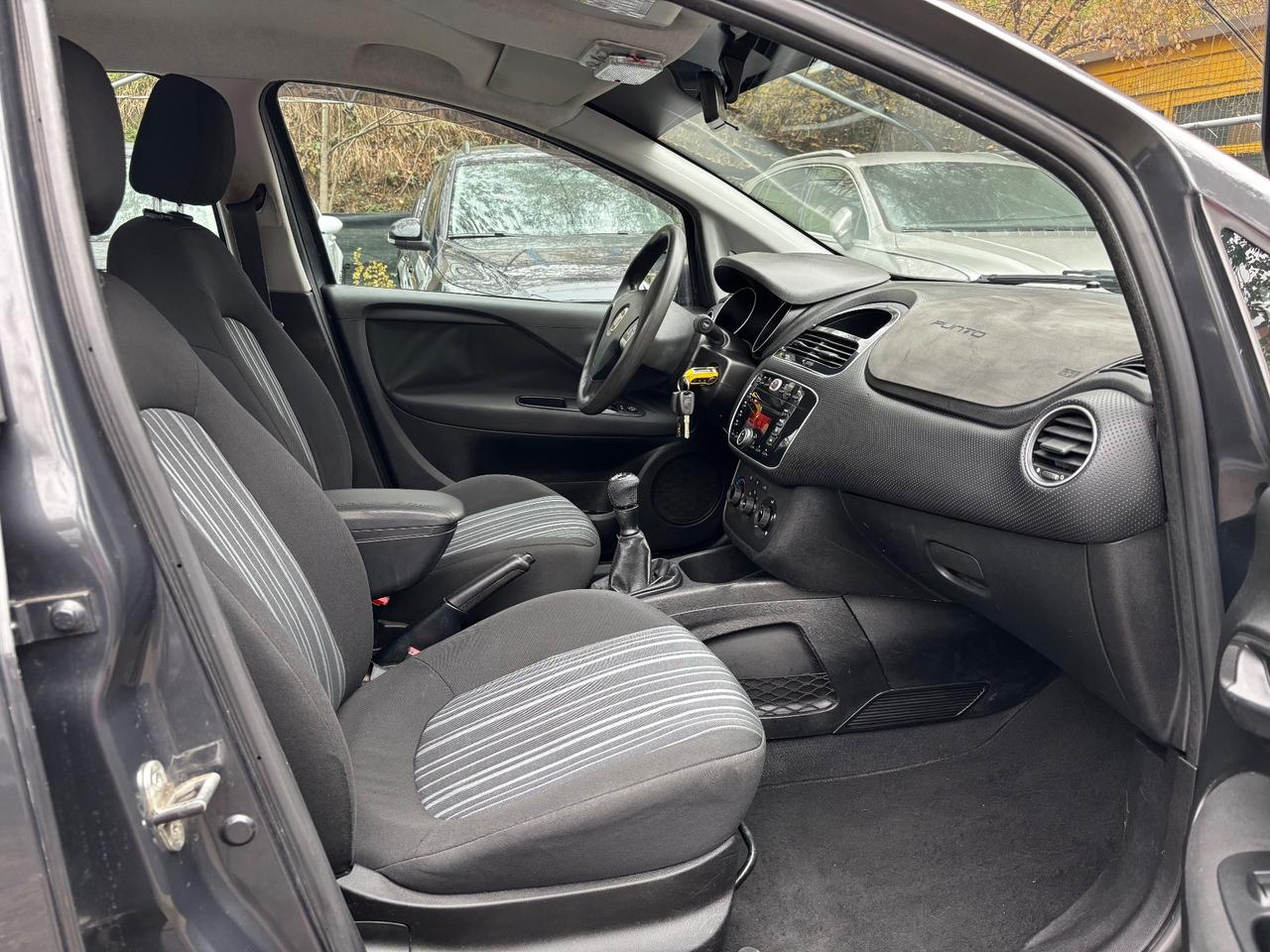 Fiat Punto Evo 1.3 Mjt 75 CV 5 porte Dynamic ok Neopatentati