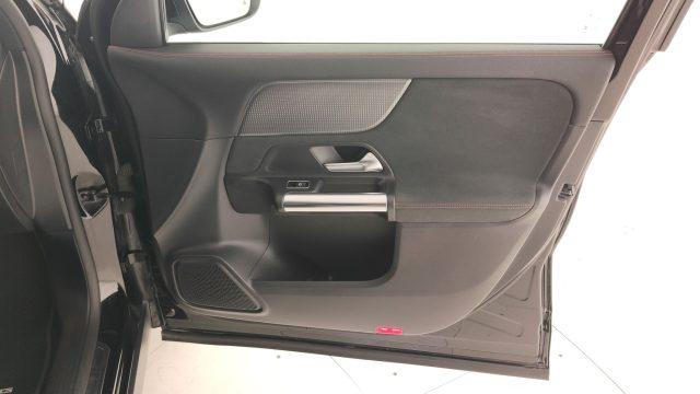 MERCEDES-BENZ EQA 250 Premium