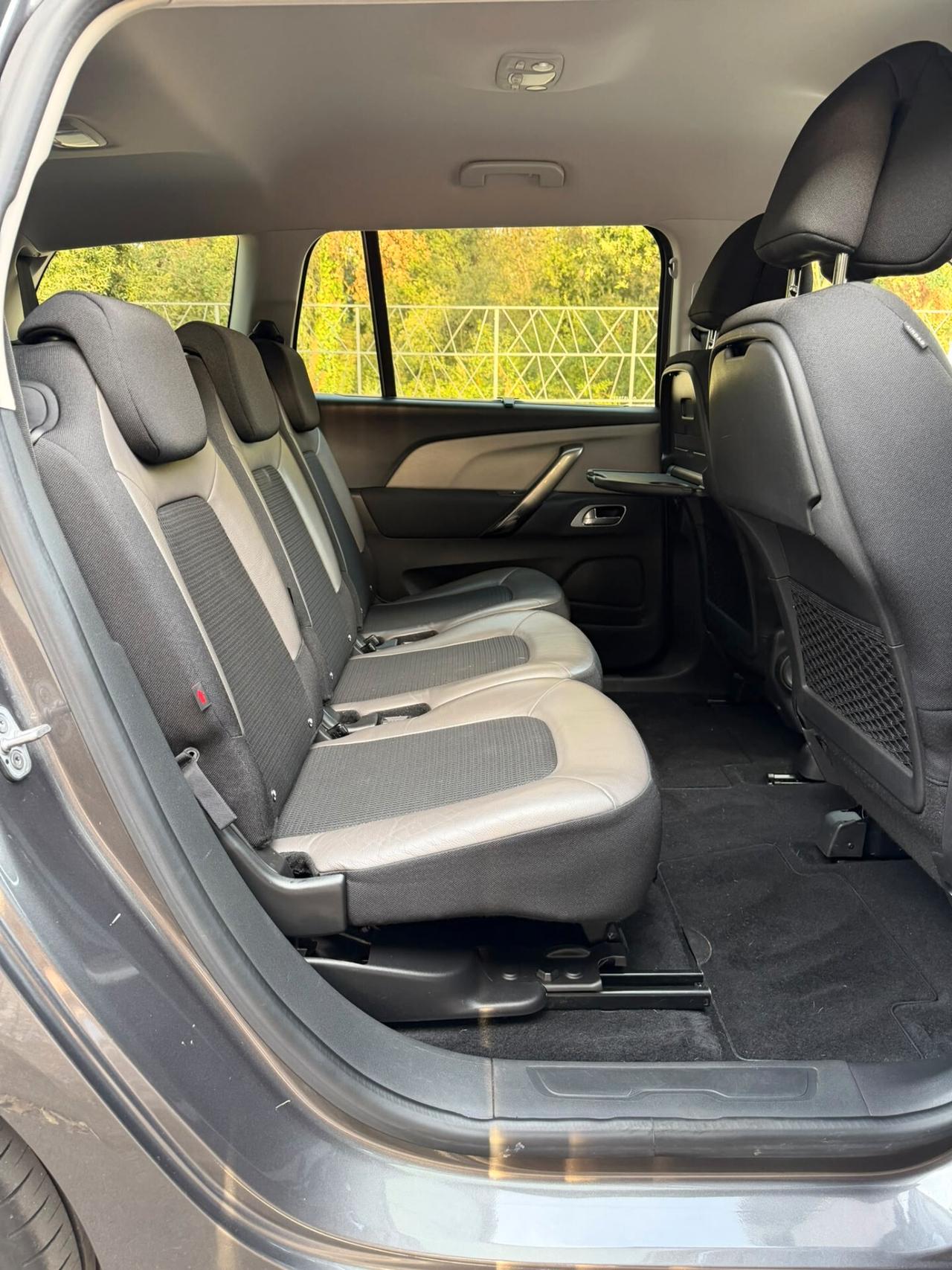 Citroen Grand C4 7 POSTI SpaceTourer BlueHDi 130 S&S EAT8 Shine