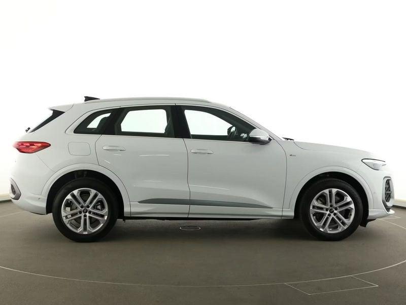 Audi Q5 TDI 150kW quattro S tronic S Line Camera 360° 19"