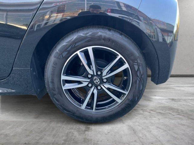 TOYOTA Yaris 1.0 5 porte Active