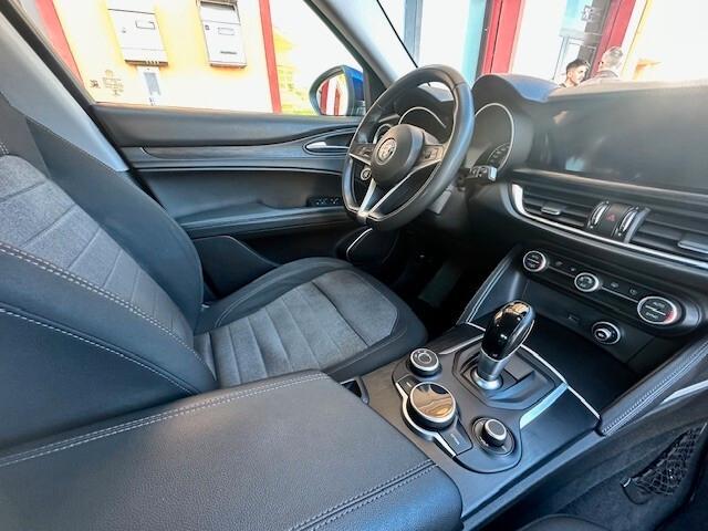 Alfa Romeo Stelvio 2.2 180CV 2018