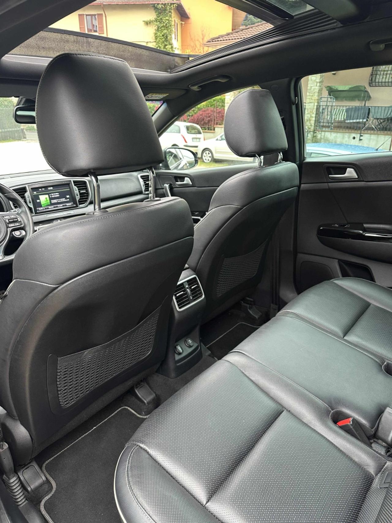 Kia SPORTAGE 2.0 CRDI AWD GTLINE TETTO KMCERT UNICOPR