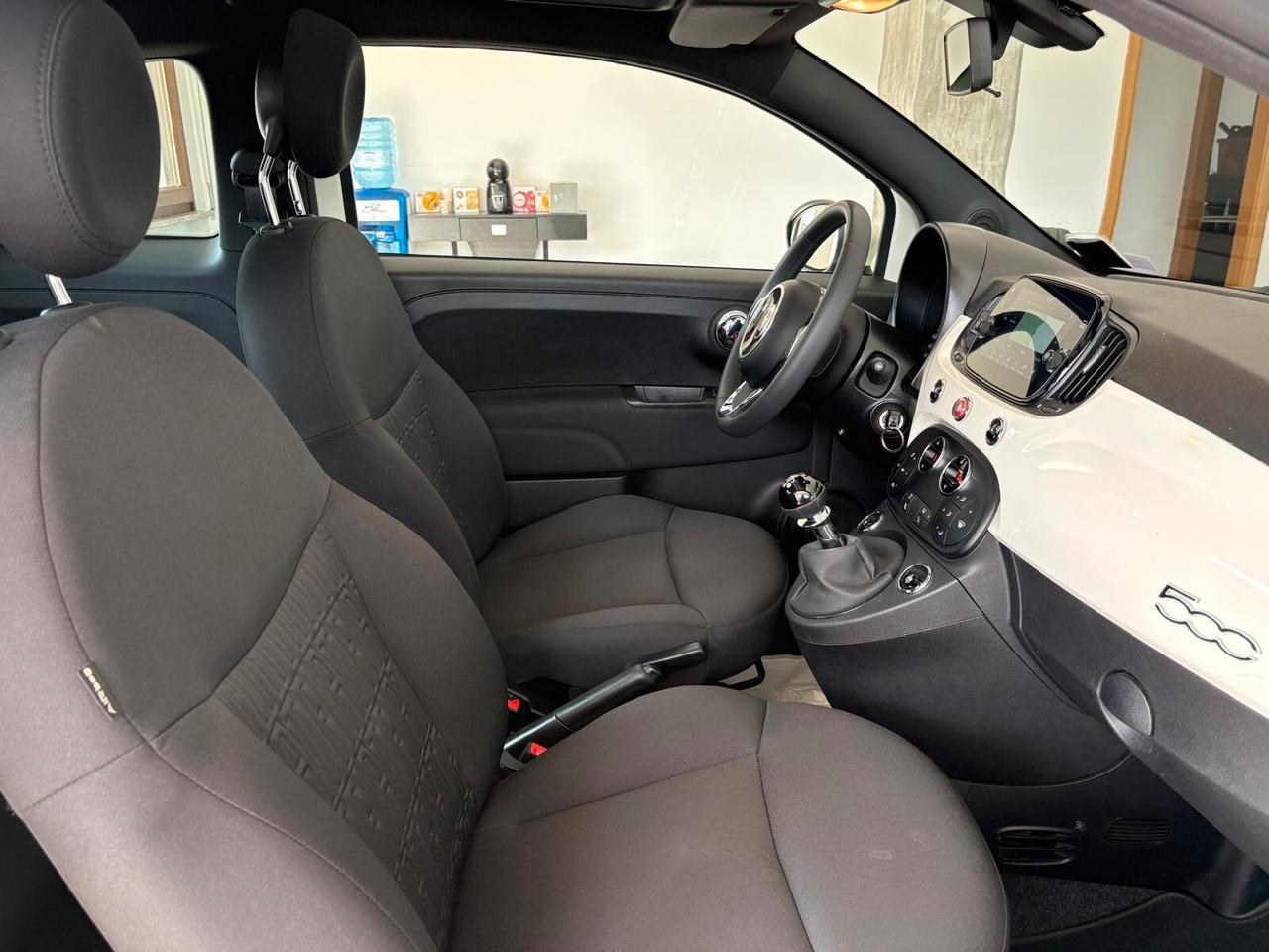 Fiat 500 DOLCEVITA 1.0 HYBRID 69CV - OK NEOPATENTATI