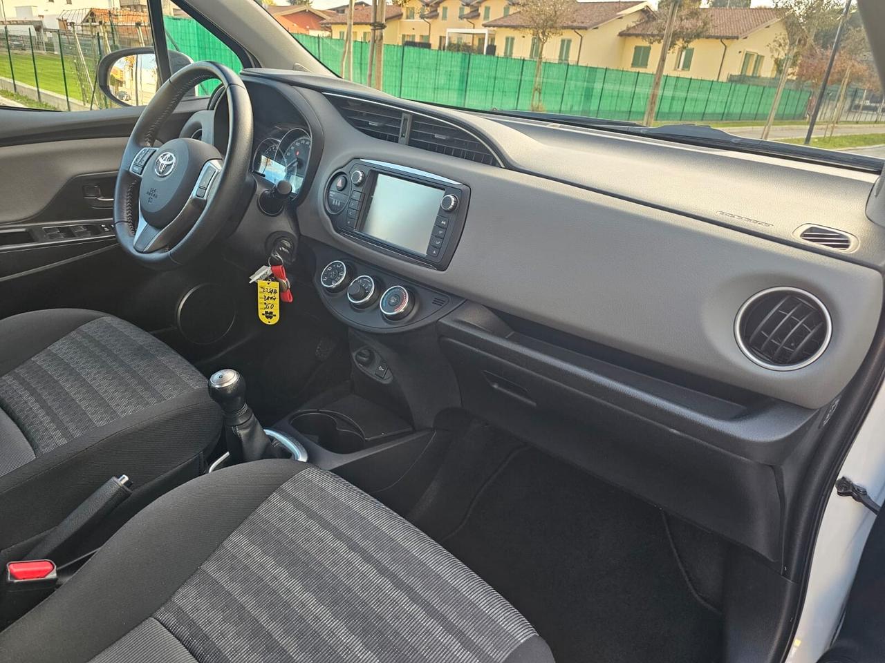 Toyota Yaris 1.0 benzina