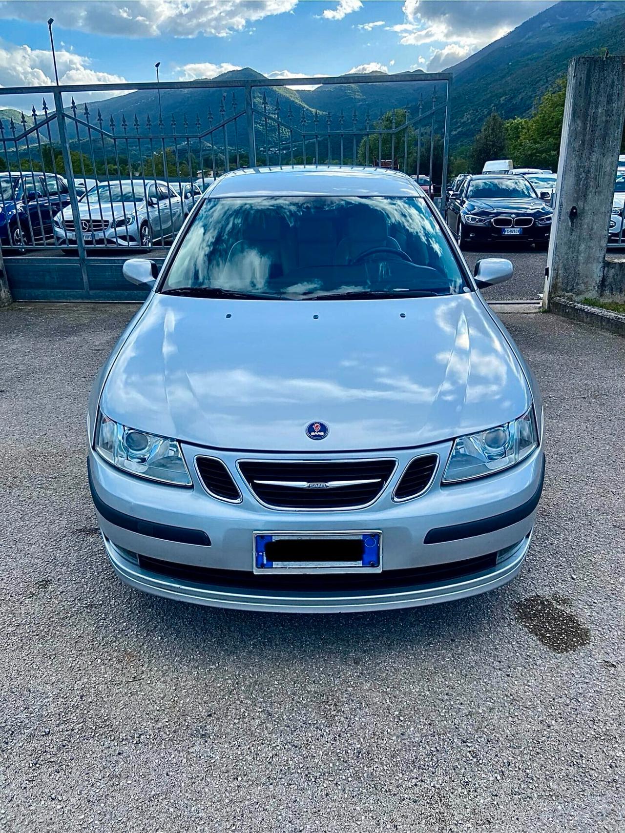 Saab 9-3 SportHatch 1.9 TiD 16V DPF Vector PELLE