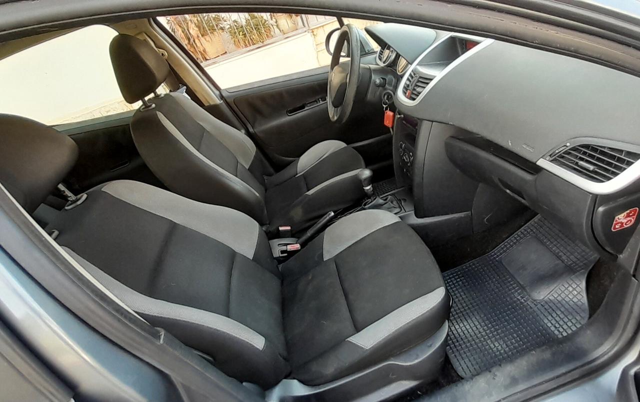 Peugeot 207 1.4 8V 75CV 5p. Energie Sport ECO GPL