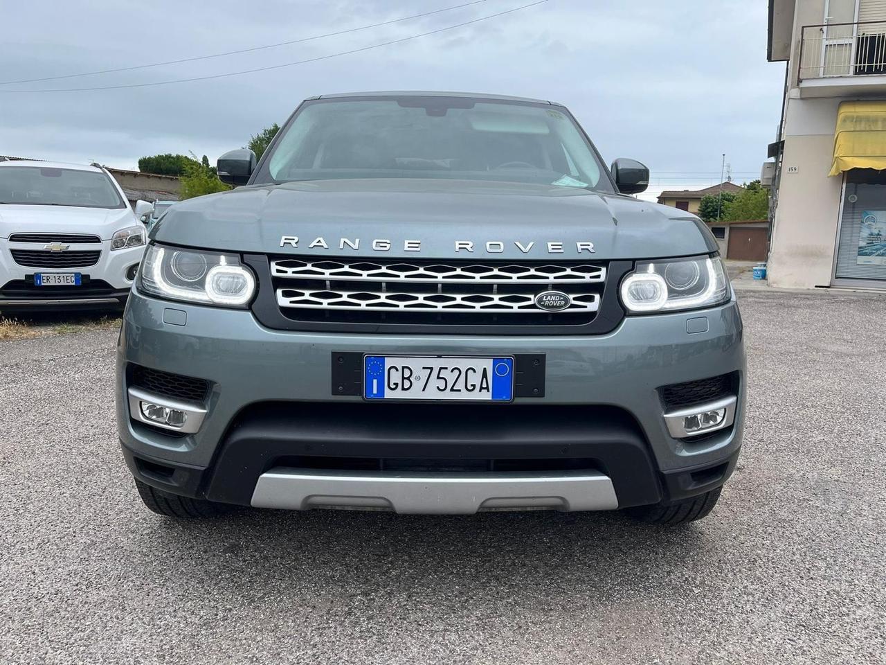 Land Rover Range Sport 3.0 TDV6 HSE motore rotto