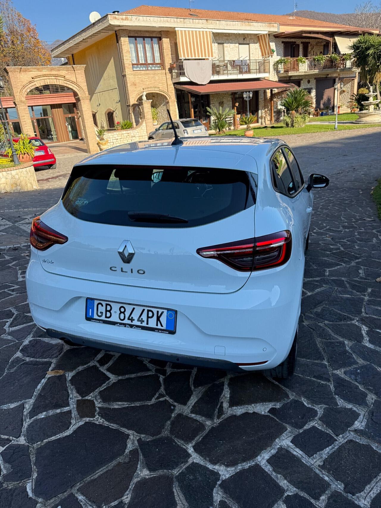 Renault Clio 1.5 Diesel nuovo modello uni proprietario X neo patentati