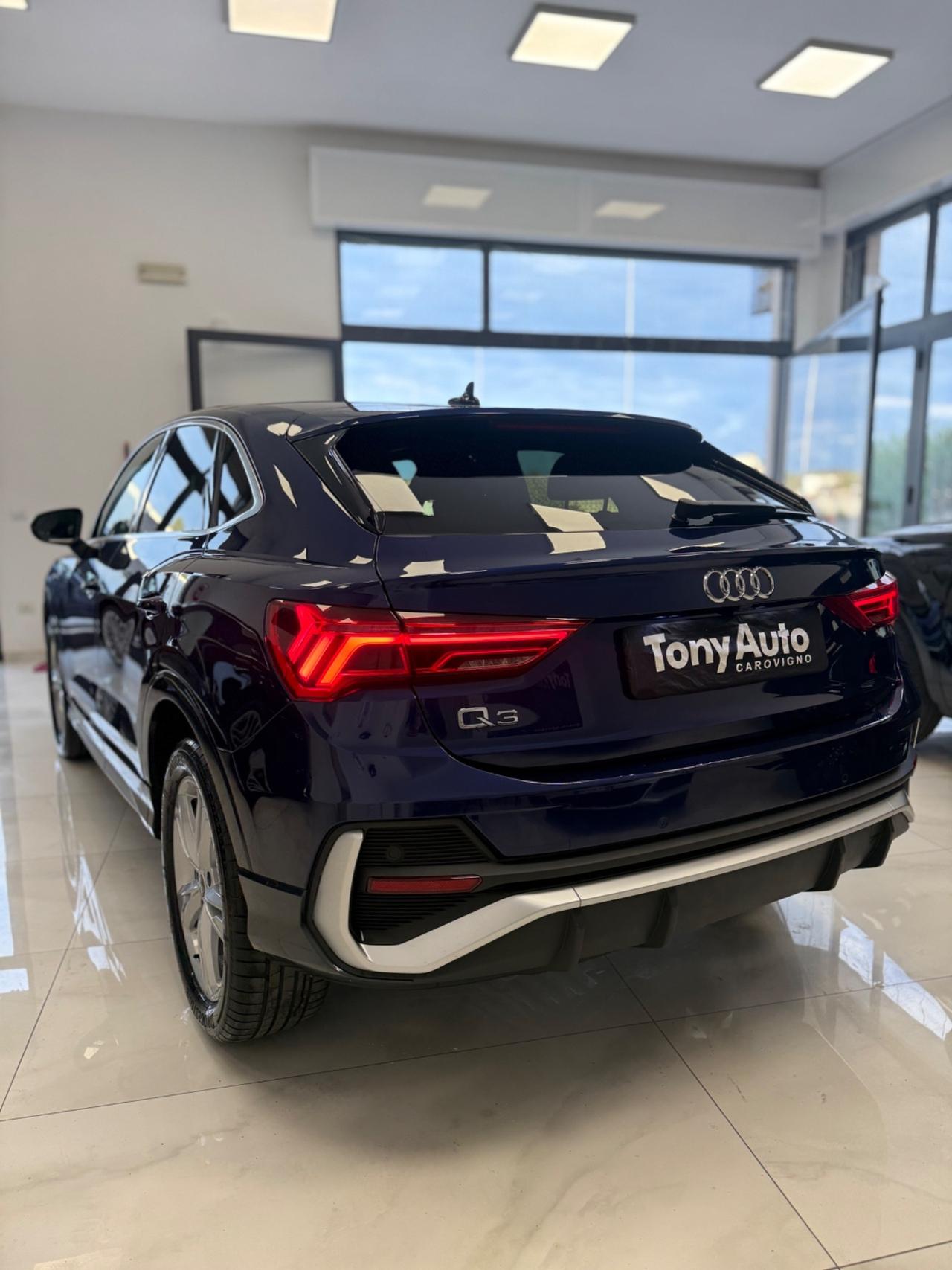 Audi Q3 SPORTBACK 35 tdi S-line edition S-tronic NAVI,TELECAMERA,FARI LED,APPLE CARPLAY,AZIENDALE ITA