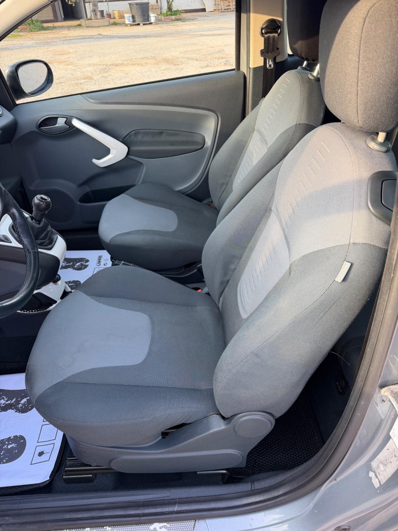 Ford Ka 1.3 TDCi 75CV Titanium cDPF