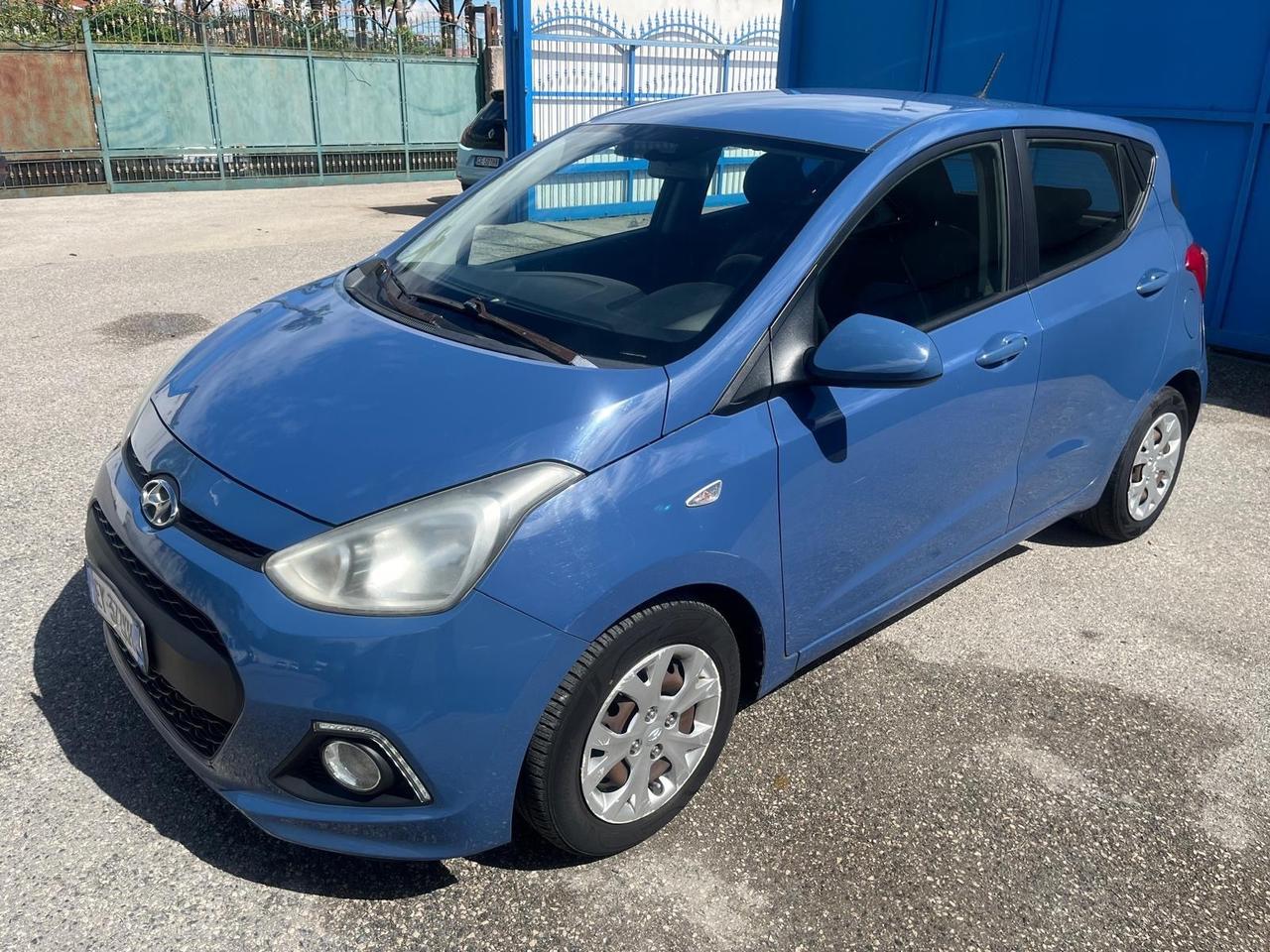 Hyundai i10-1.0 gpl - full opt-2015