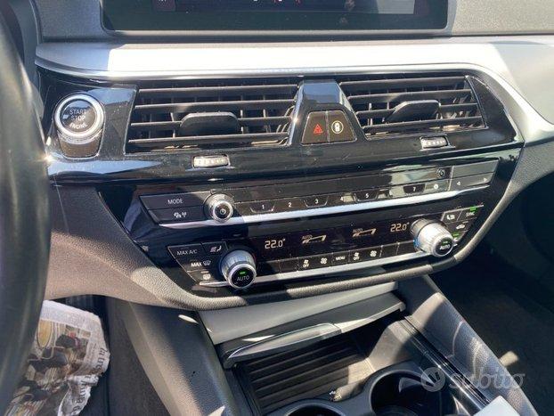 BMW 520 d 48V xDrive Touring Business