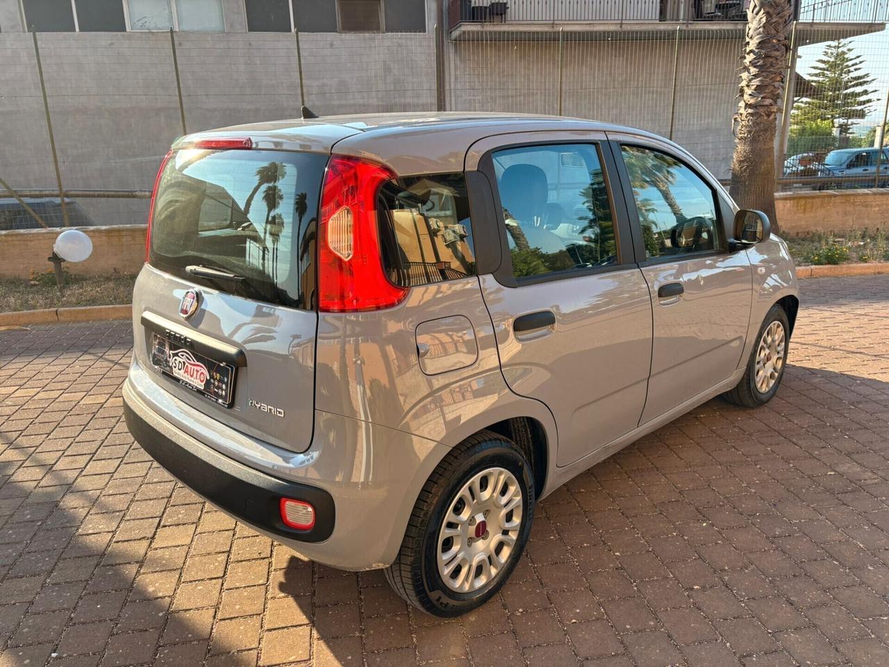 Fiat Panda 1.0 FireFly S&S Hybrid//