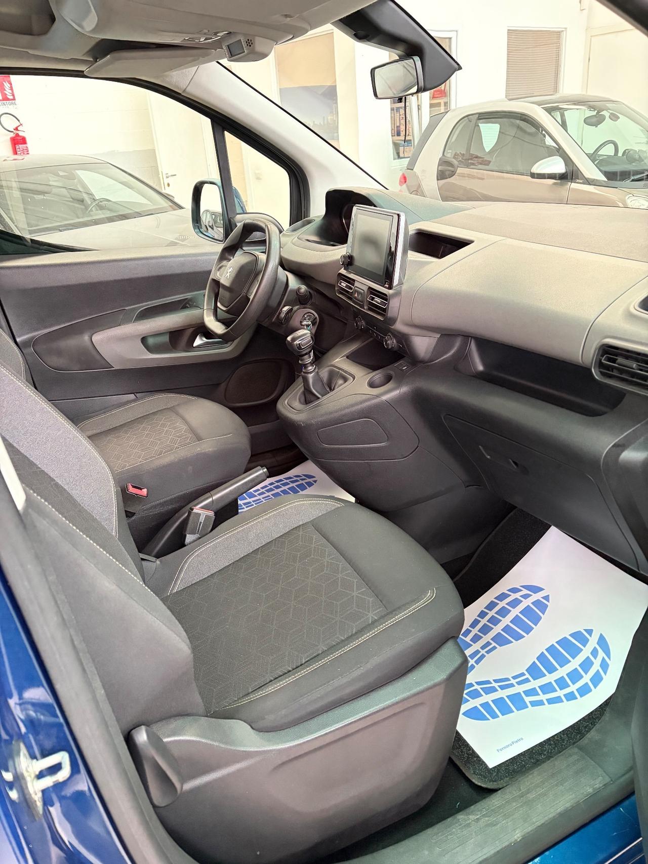 Peugeot Rifter Puretech 110 S&S Allure Standard