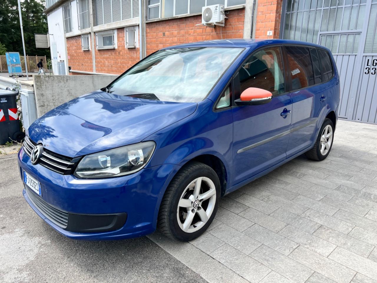 Volkswagen Touran 1.4 TSI DSG Highline EcoFuel