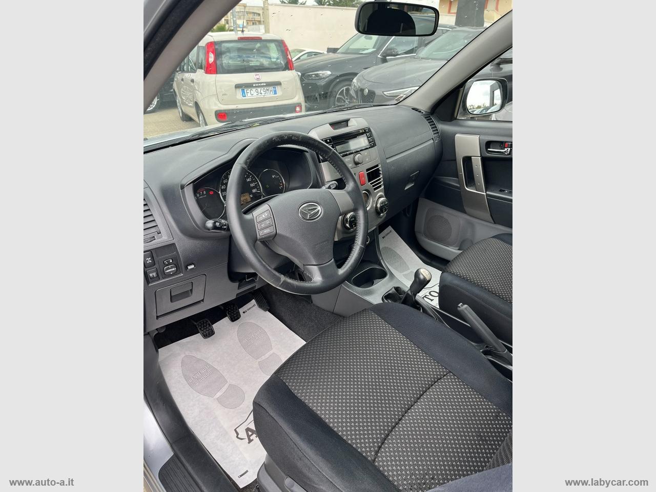 DAIHATSU Terios 1.5 4WD Sho Green Powered