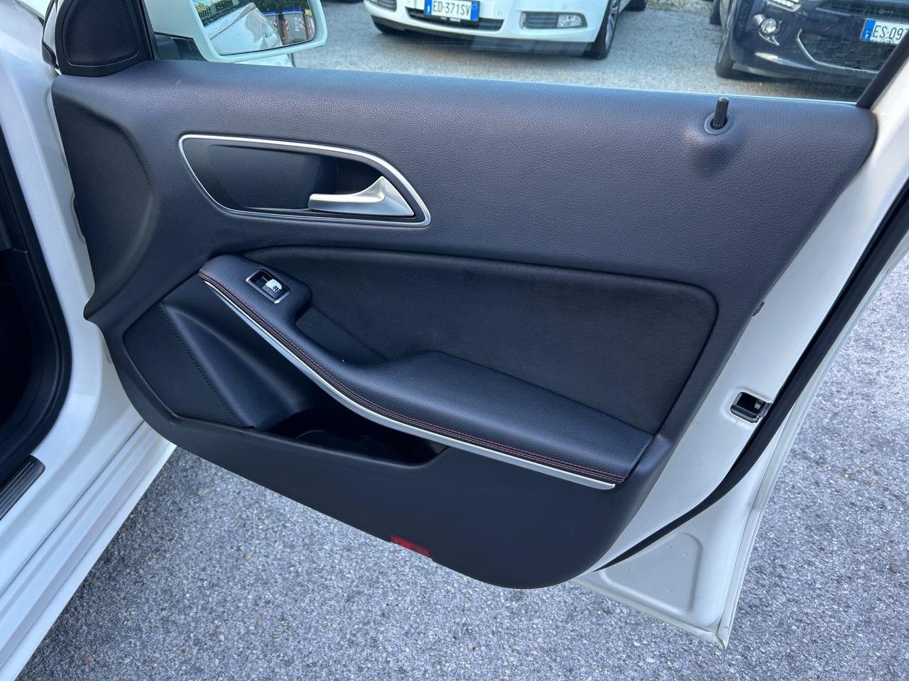 Mercedes-benz A 180 CDI Automatic Dark Night Edition