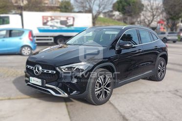 MERCEDES GLA 180 Automatic Progressive Advanced Plus