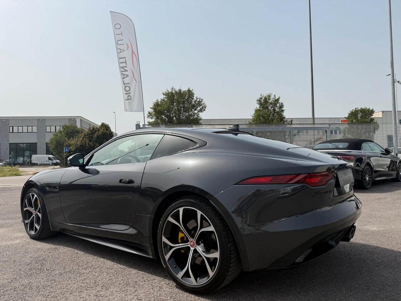 Jaguar F-Type 2.0 aut. Coupé R-Dynamic Black