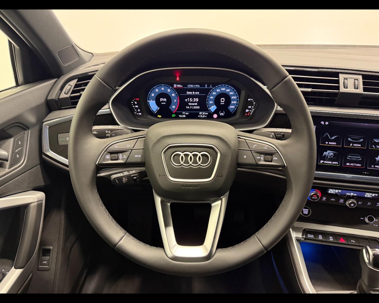 AUDI Audi Q3 Sportback Identity Black 35 TFSI 110(150) kW(CV) S tronic