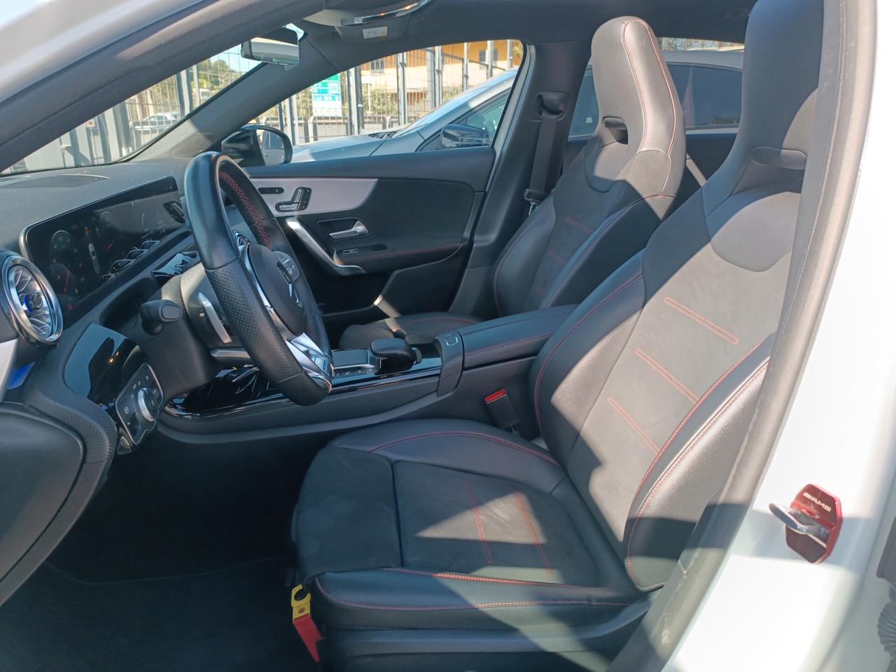 Mercedes-benz A 200d PREMIUM AMG
