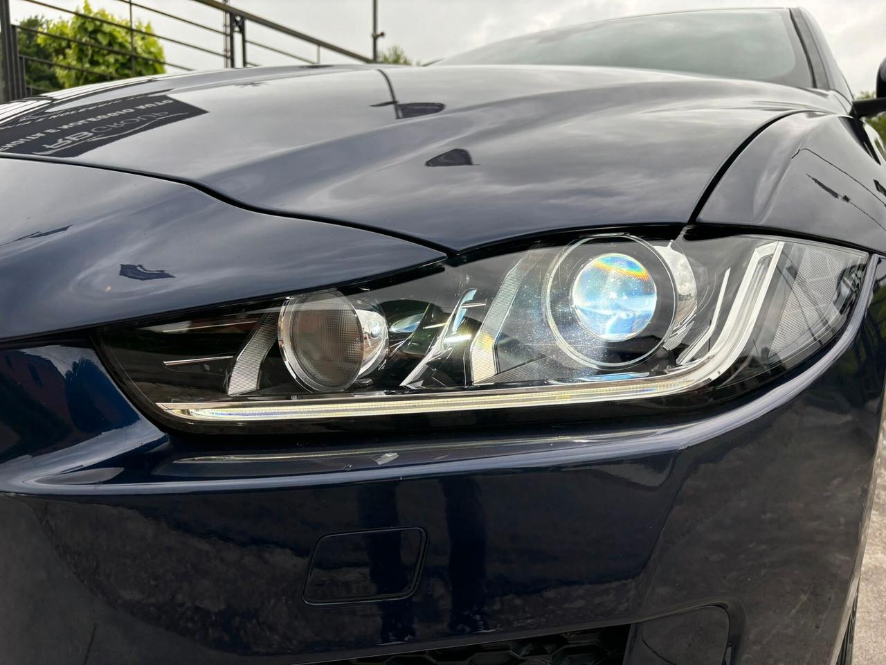 Jaguar XE 2.0 D Turbo aut. R-Sport