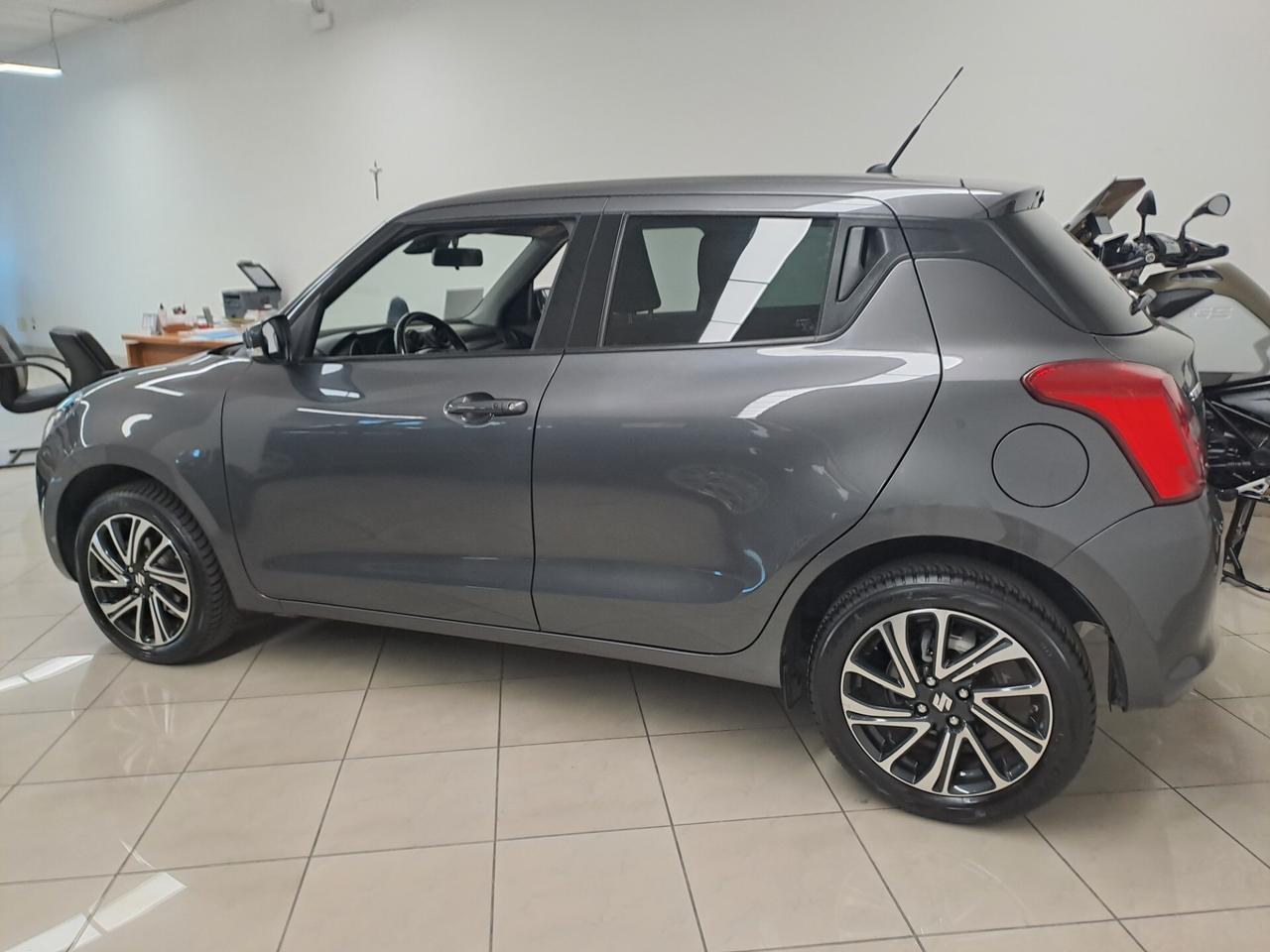 Suzuki Swift 1.2 Hybrid 4WD AllGrip Top