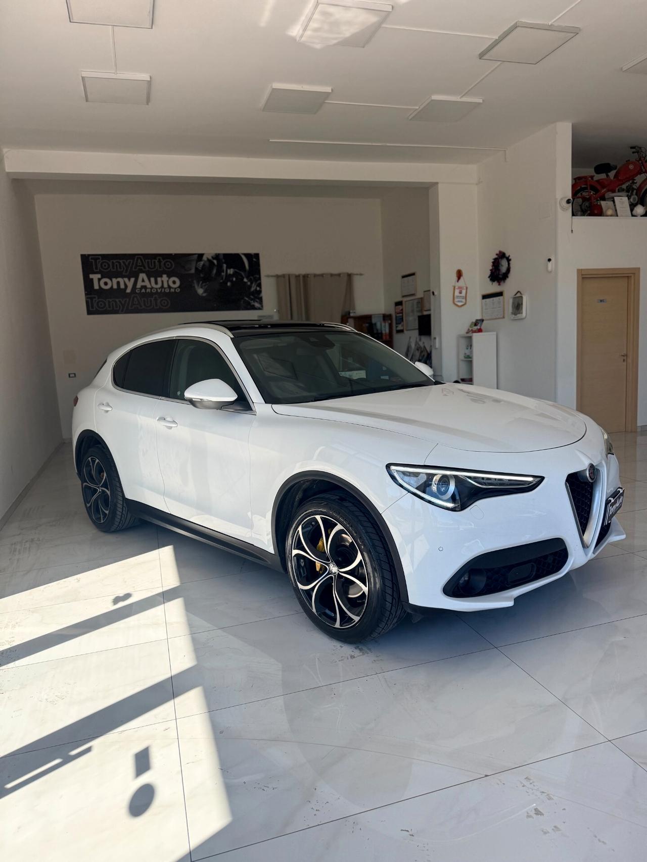 Alfa Romeo Stelvio 2.2 t Super Q4 210cv auto TETTO APRIBILE,TELECAMERA,SEDILI RISCALDABILI,NAVI,ANDROID AUTO,BLOCK SHAF