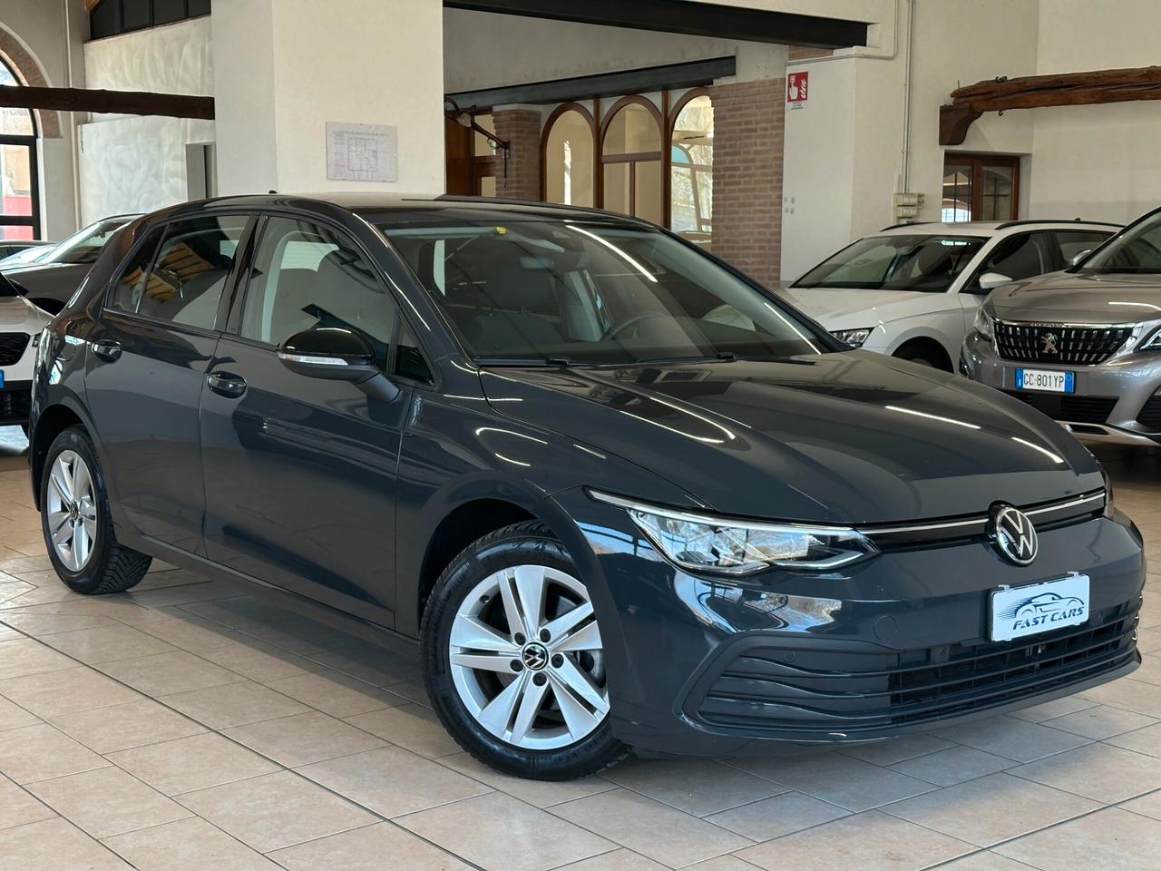 VOLKSWAGEN GOLF 2.0 TDI LIFE 150CV DSG *LED*CARPLAY*SENSORI*