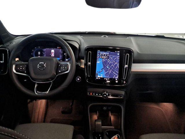 VOLVO XC40 B3 automatico