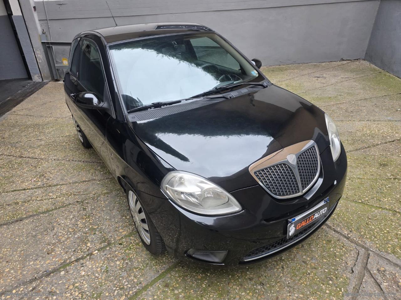 LANCIA Ypsilon 1.2 Platino