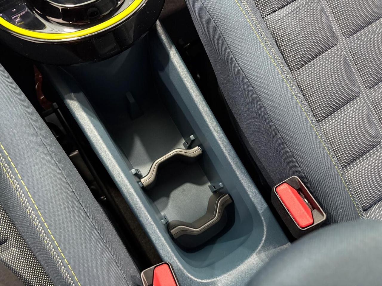 Fiat Grande Panda 1.2 hybrid La Prima 110cv edct