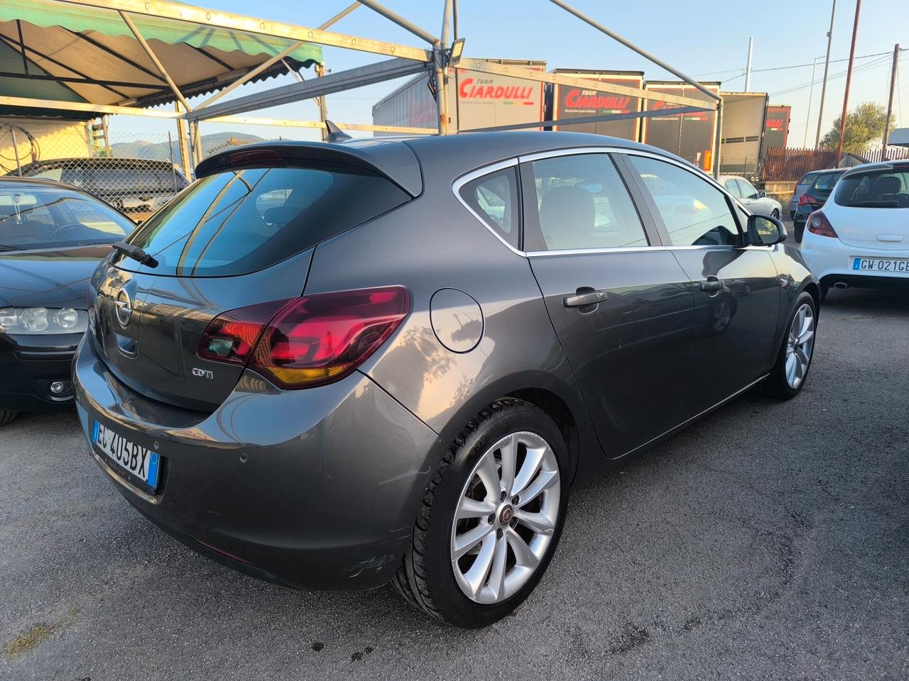 Opel Astra 1.7 CDTI 125CV 5 porte Cosmo