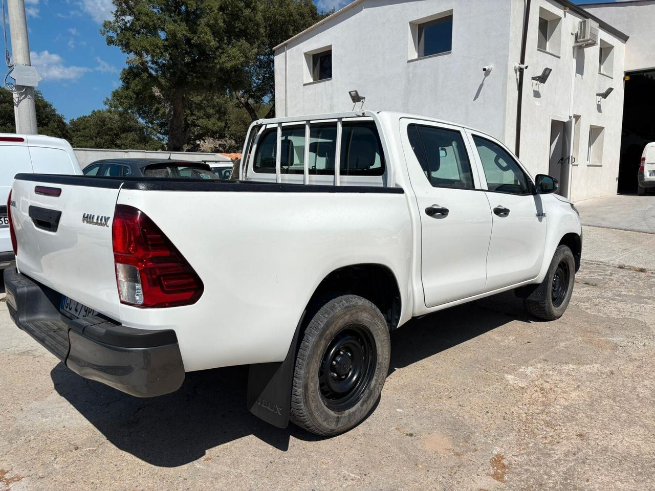Toyota Hilux 2.4 D-4D 4WD 4 porte Double Cab Comfort