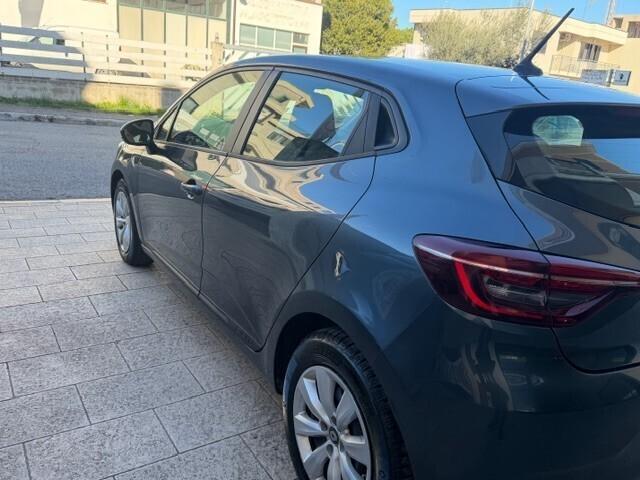 Renault Clio Blue dCi 85 CV 5 porte Intens anno 01
