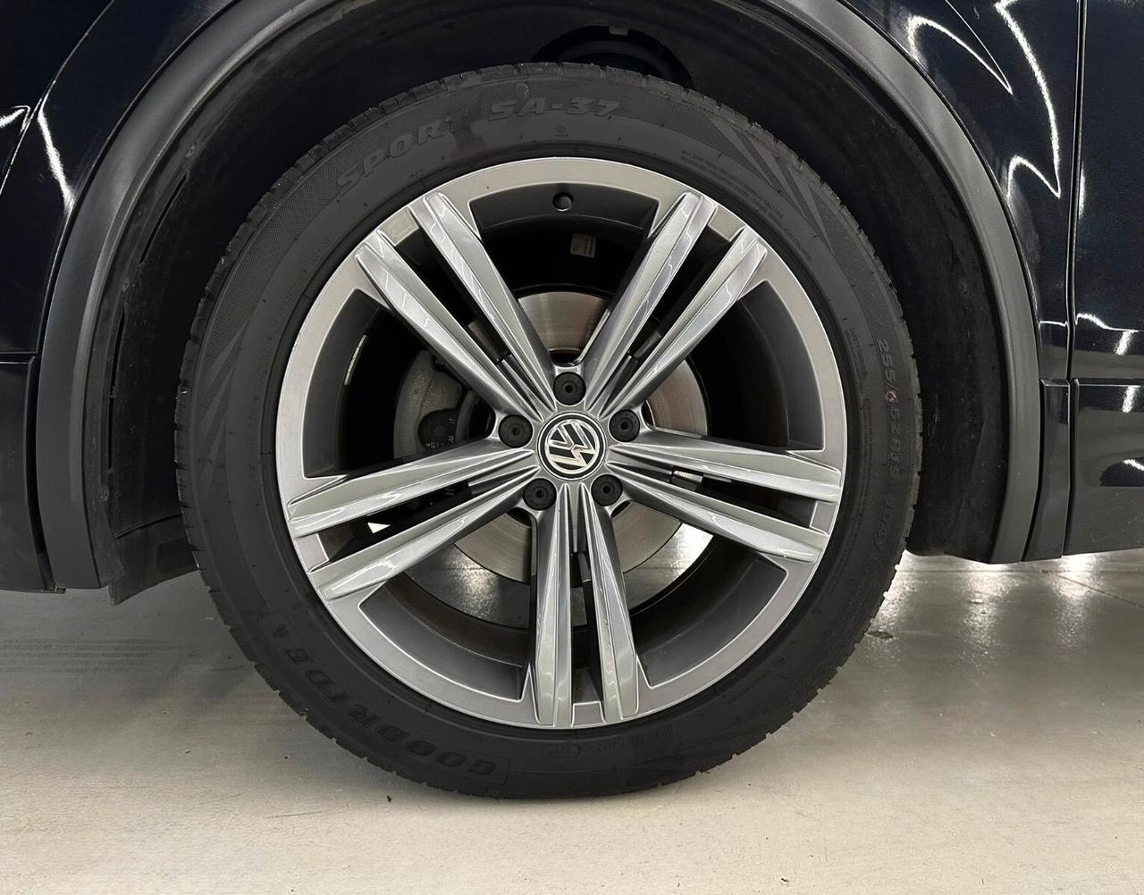Volkswagen Tiguan 1.6 TDI SCR Sport BlueMotion Technology