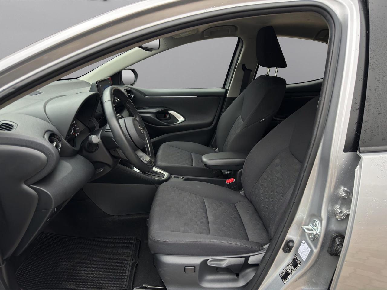 Toyota Yaris 1.5h Active