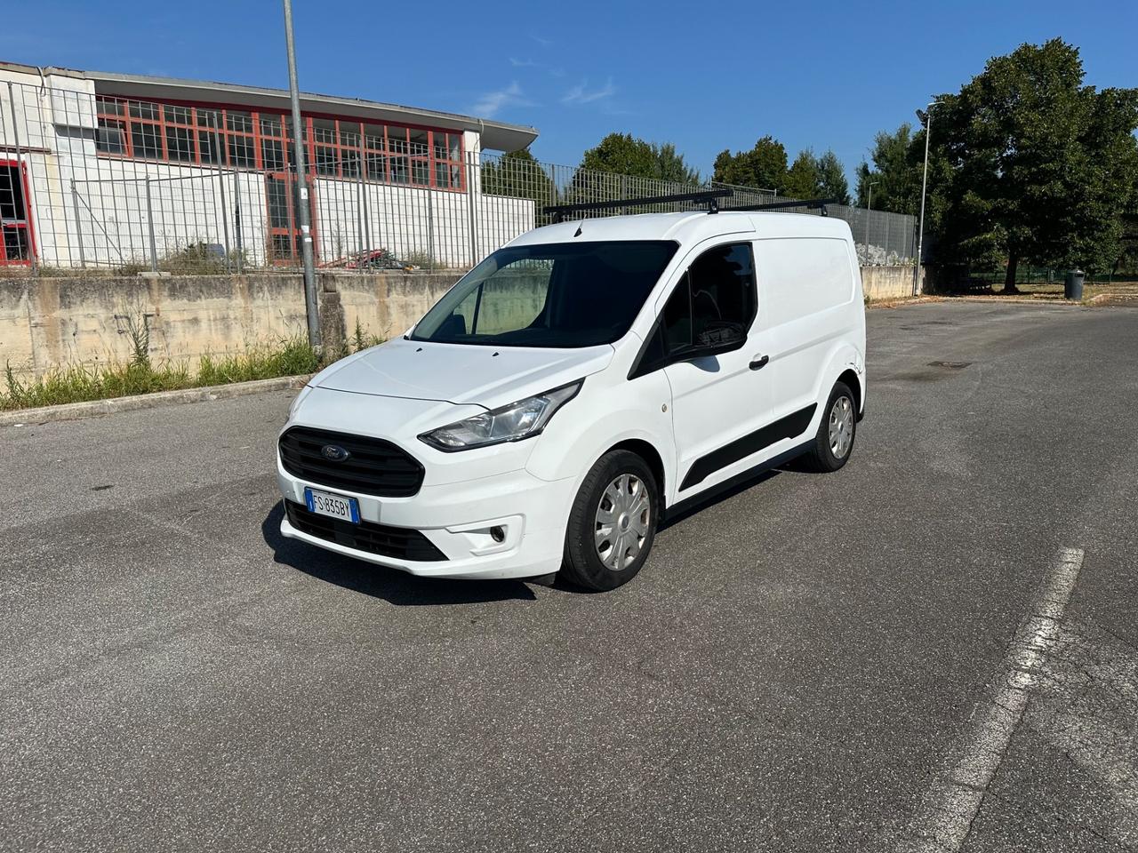 Ford Tourneo Connect 1.5 TDCi 120 CV Titanium