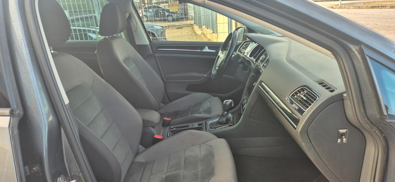 Volkswagen Golf 1.5 TGI DSG Executive LED PACK NEOPATENTATI