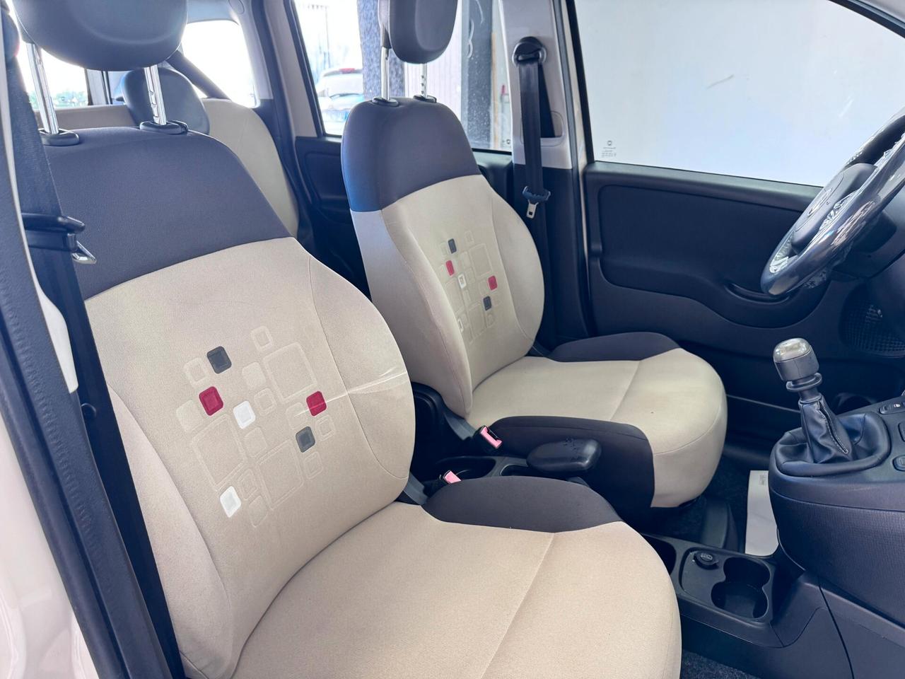 Fiat Panda 1.2 Lounge-GARANTITA-CITY CAR