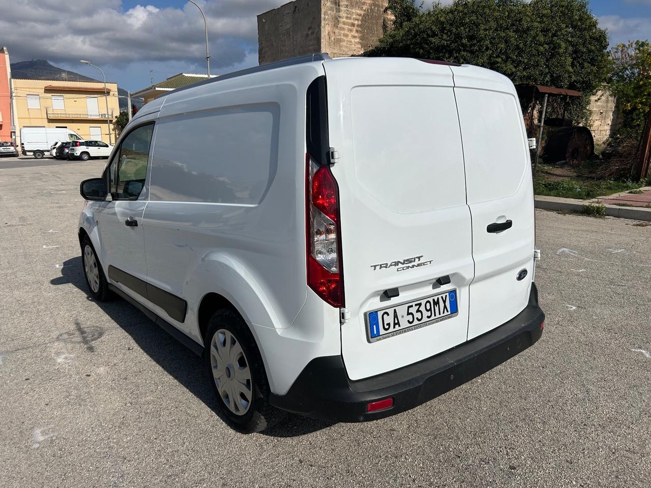 Ford Transit Connect 1.5 TDCi 120CV